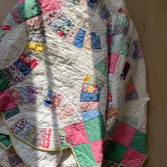 Vintage Handmade Double Wedding Ring Patchwork Quilt 84x64 Feedsack Fabrics - Picture 6 of 16